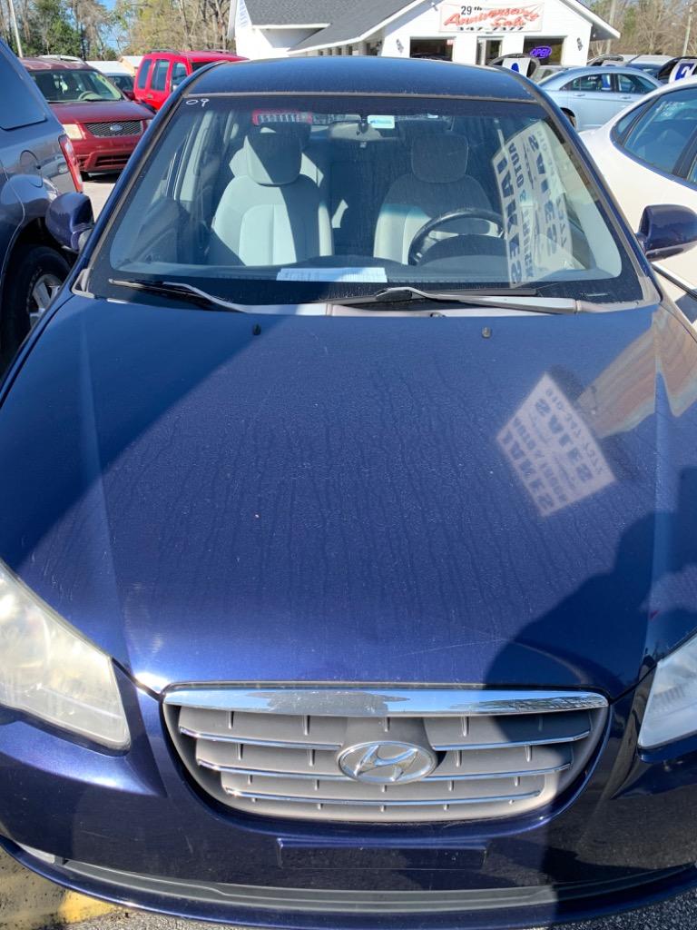 2009 Hyundai Elantra SE's photo