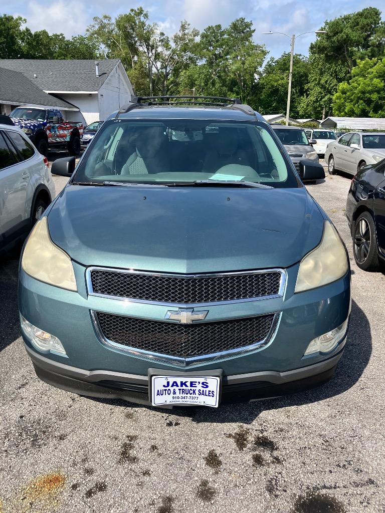 2009 Chevrolet Traverse LS's photo