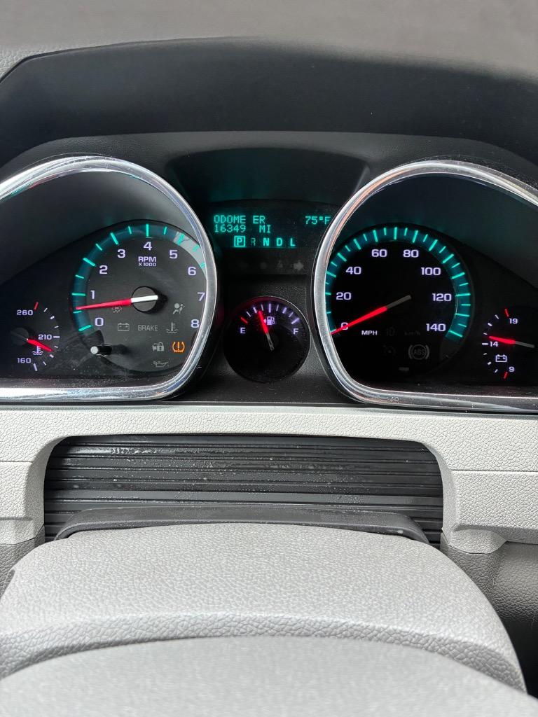 2009 Chevrolet Traverse LS - Photo 9
